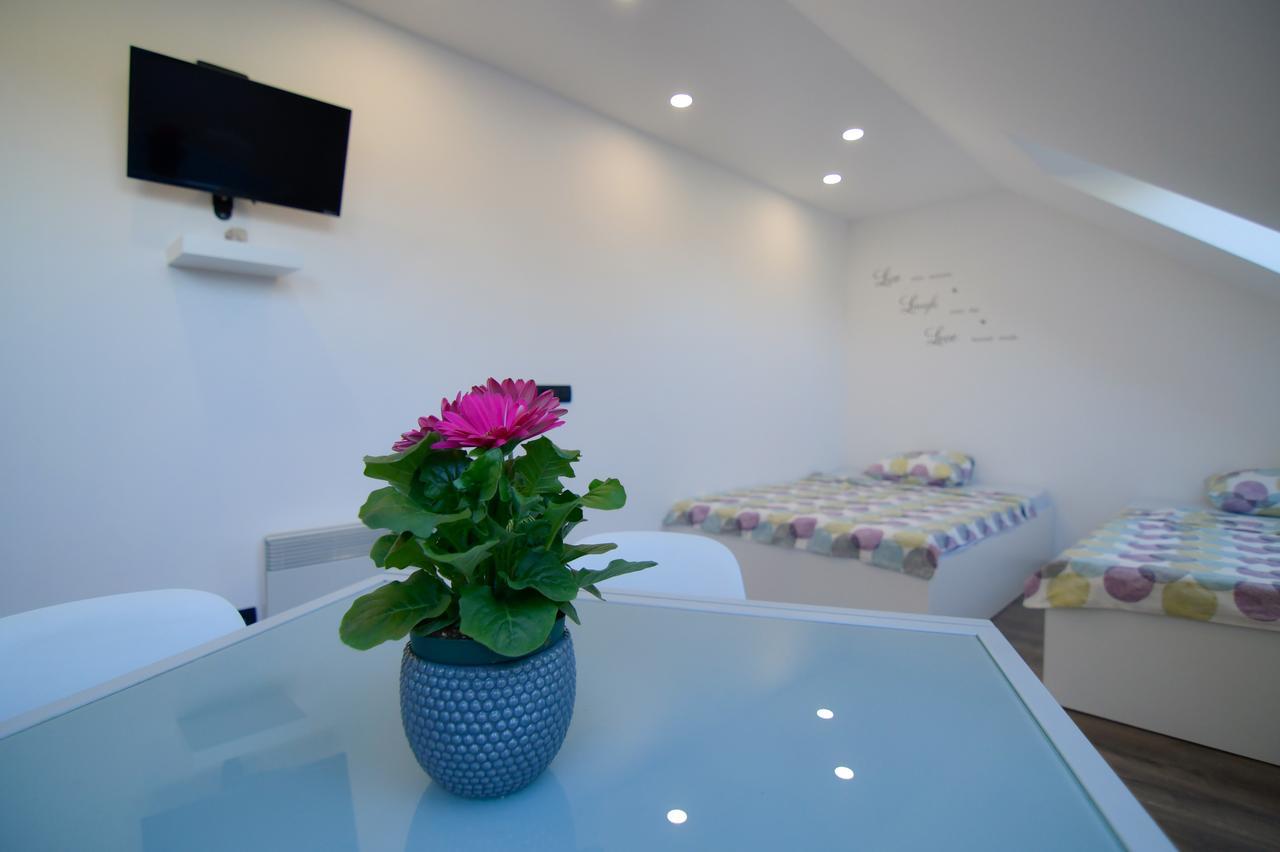 Apartment Harmony Любляна Екстер'єр фото